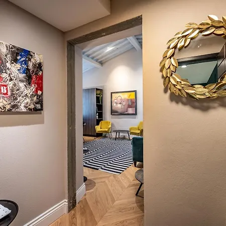 Hs4u Ricasoli Luxury Near Duomo N.2 Apartamento