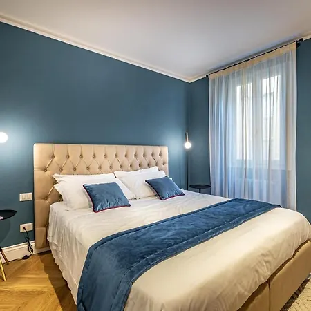 Apartamento Hs4u Ricasoli Luxury Near Duomo N.2